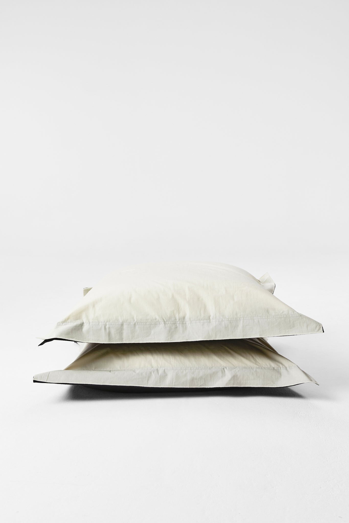 Bi Colour Organic Cotton Percale Pillow Pair - Cinder & Canvas Pillows in Euro Pillow