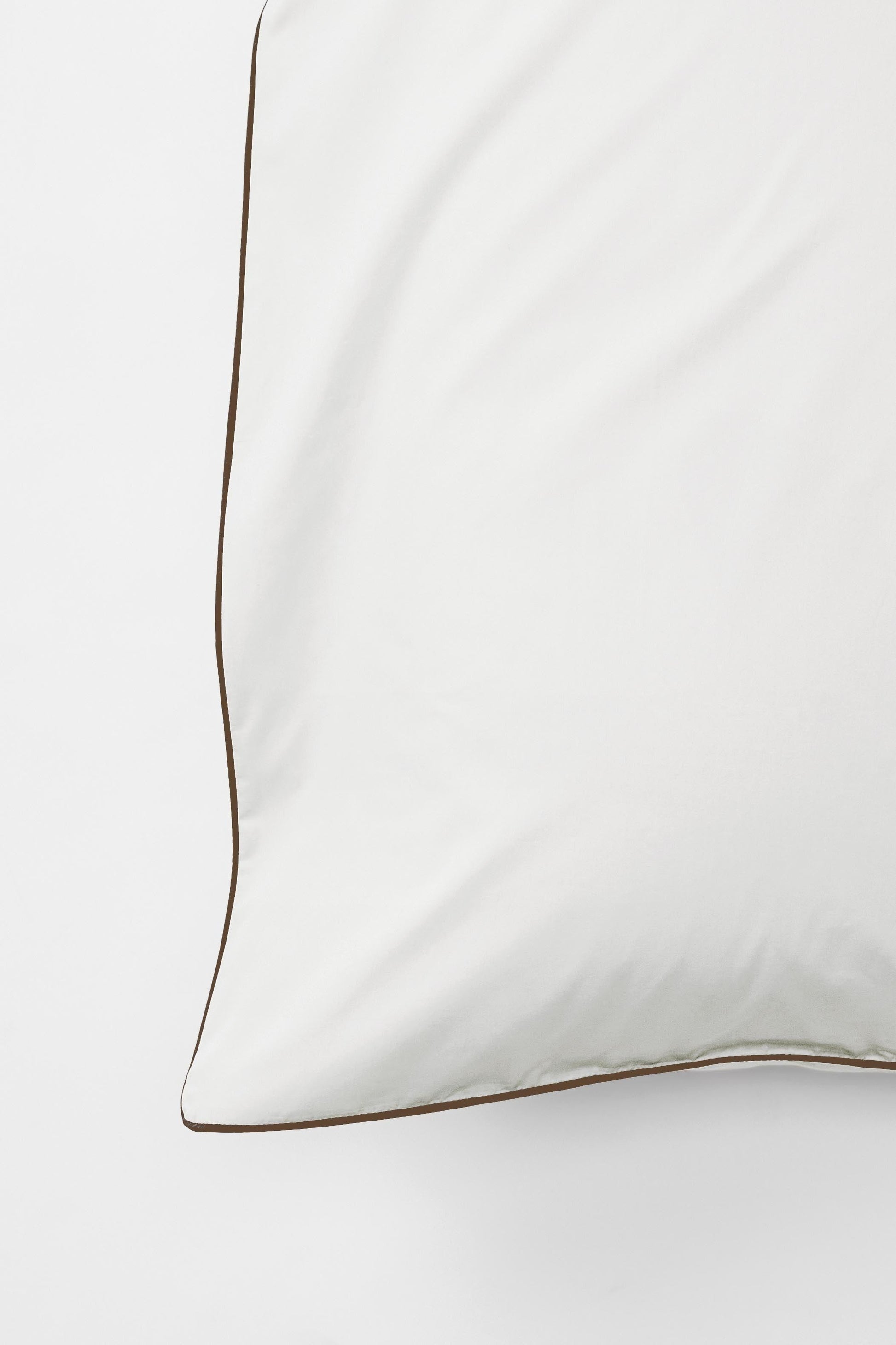 Contrast Edge Organic Cotton Percale Pillow Pair - Prism with Carob Pillows in Euro Pillow