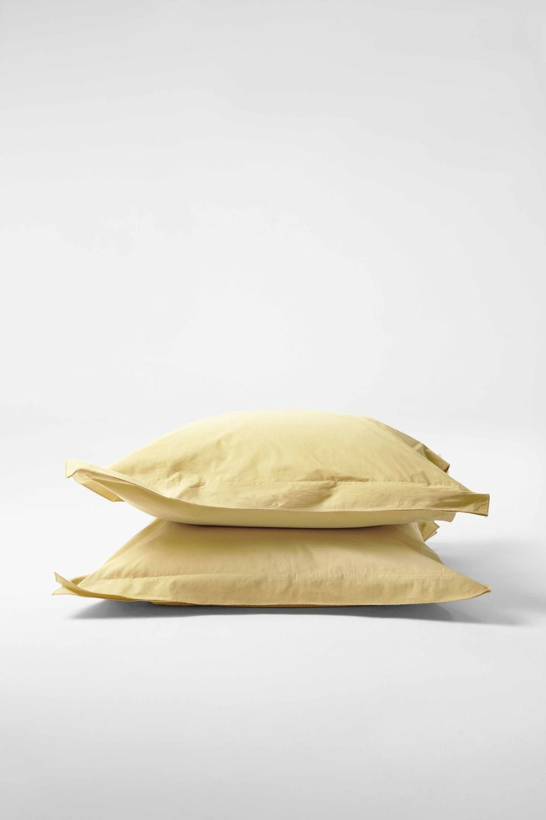 Mono Organic Cotton Percale Pillow Pair - Maize Pillows in Euro Pillow