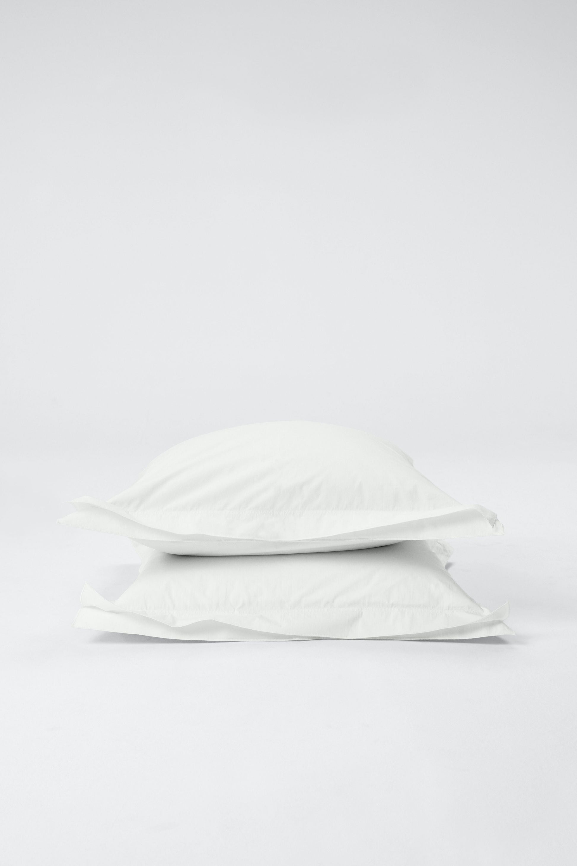 Mono Organic Cotton Percale Pillow Pair - Prism Pillows in Euro Pillow