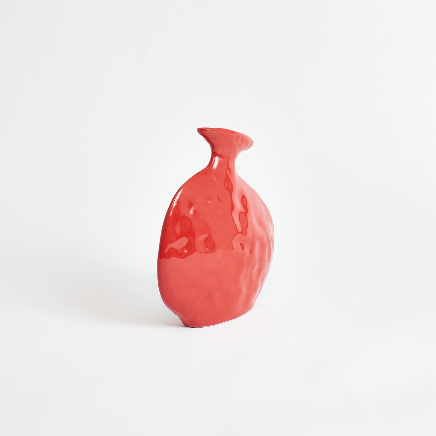 Flat Vase in Red