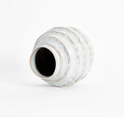 Holiday Vase in Shiny White Vases 
