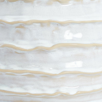 Holiday Vase in Shiny White Vases 
