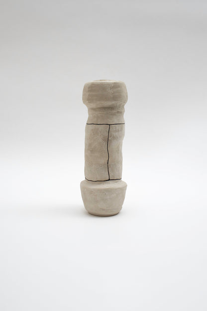 Kuro No. 2 by Egle Simkus Vases