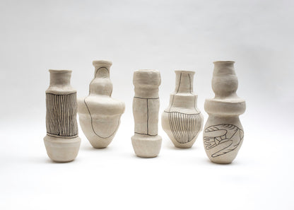 Kuro No. 1 by Egle Simkus Vases