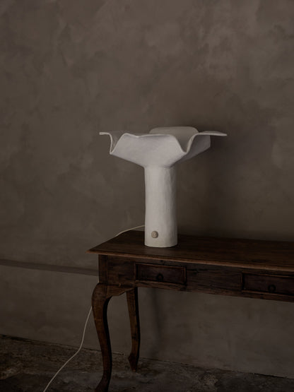 Le Fleur Table Lamp by Studio Tristan Kallas Table Lamps