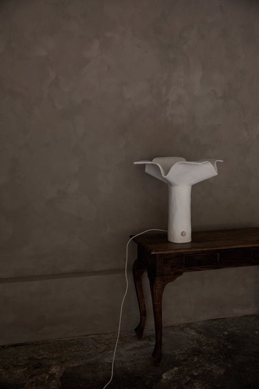 Le Fleur Table Lamp by Studio Tristan Kallas Table Lamps