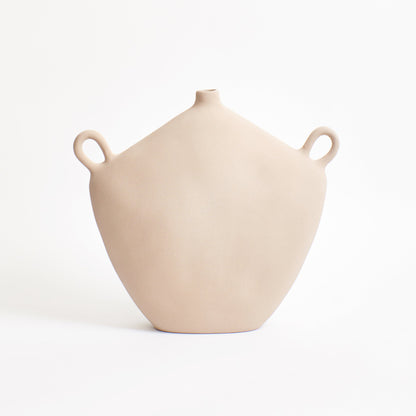Maria Vessel in Oat Vases 