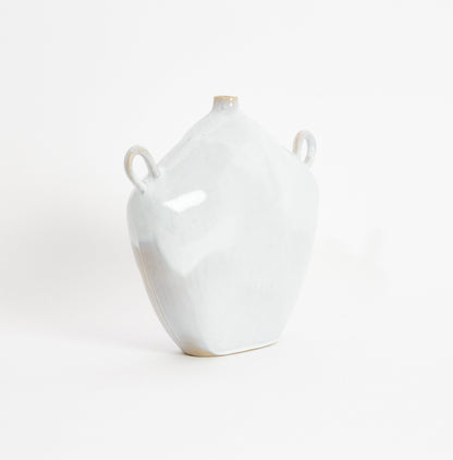Maria Vessel in Whiny White Vases 