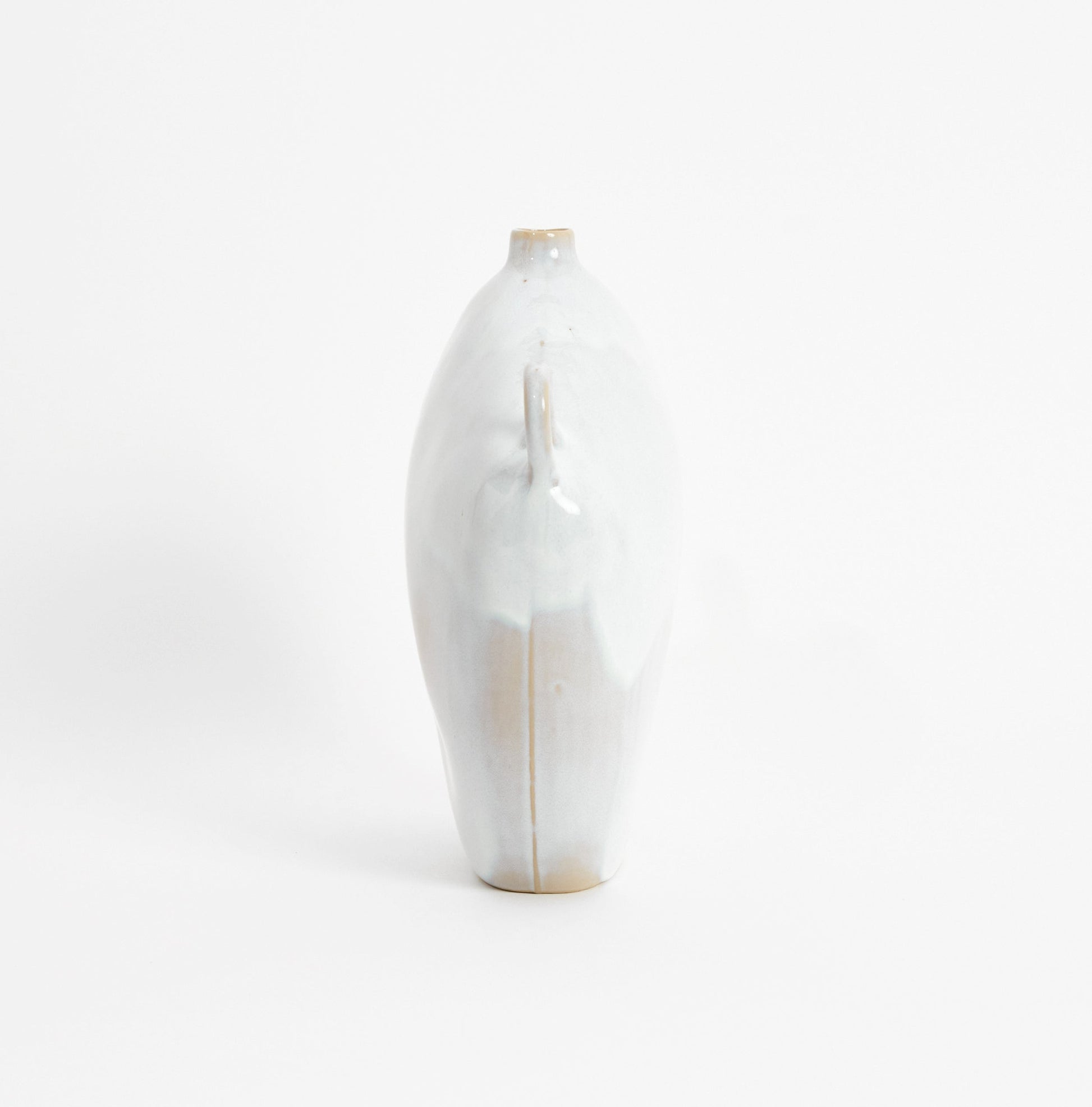 Maria Vessel in Whiny White Vases 