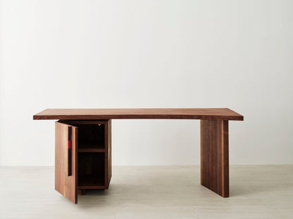 Mira Desk Desks