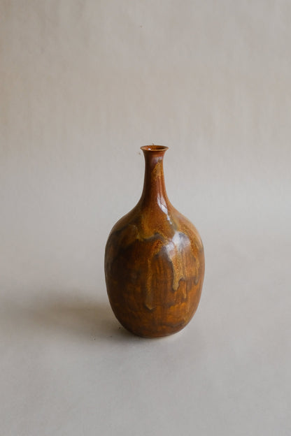Nhan Bud Vase E Vases