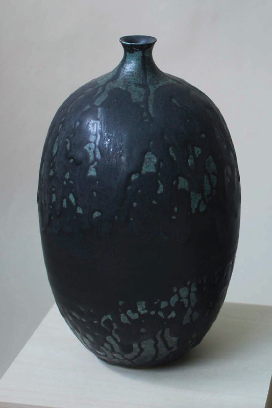 Nhan Bud Vase G Vases