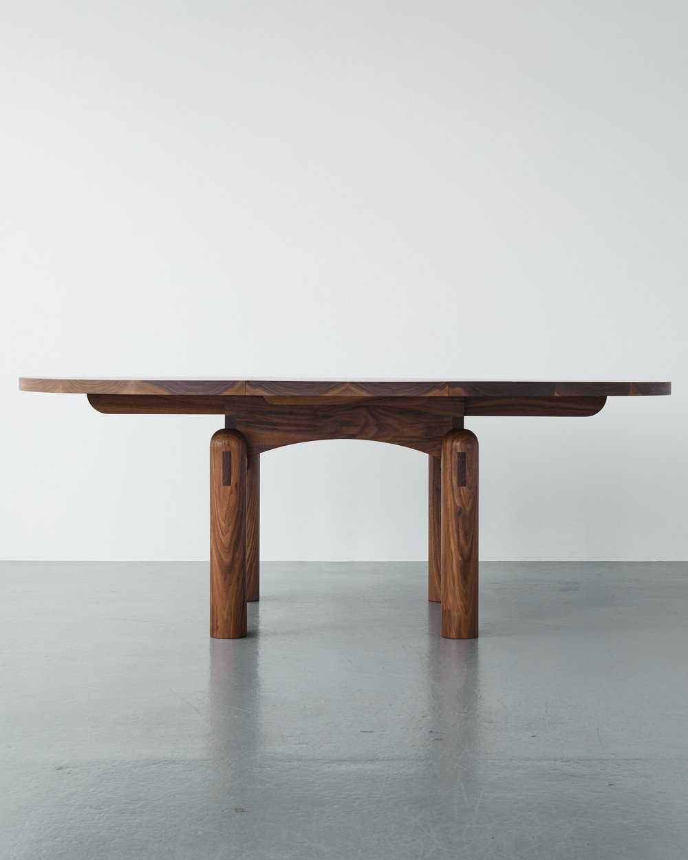 Nora Dining Table Dining Tables in Extendable
