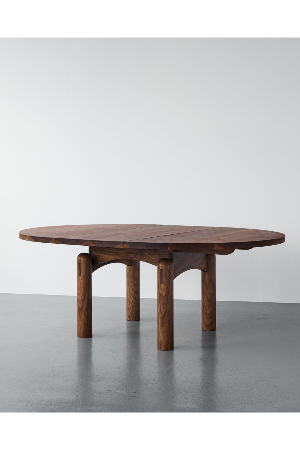 Nora Dining Table Dining Tables in Extendable