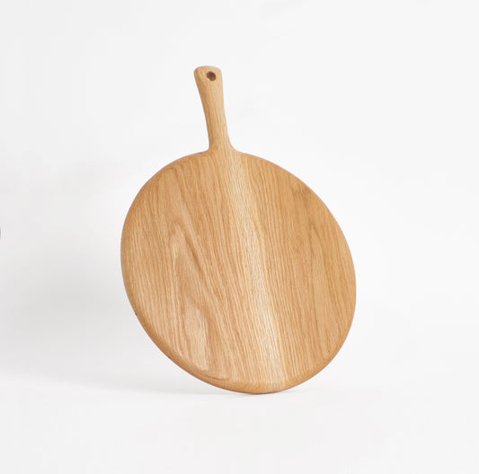 Round Large Board in Oak Serveware
