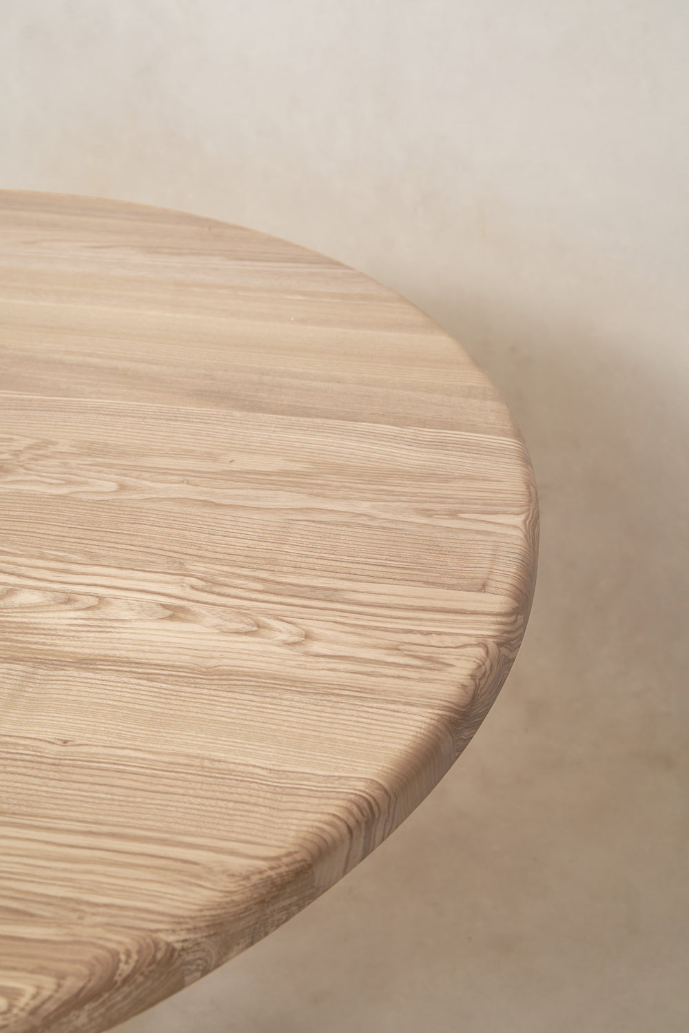 Round Topa Topa Dining Table - Natural Dining Tables