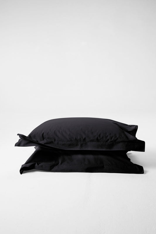Mono Organic Cotton Percale Pillow Pair - Cinder Pillows in Standard Pillow