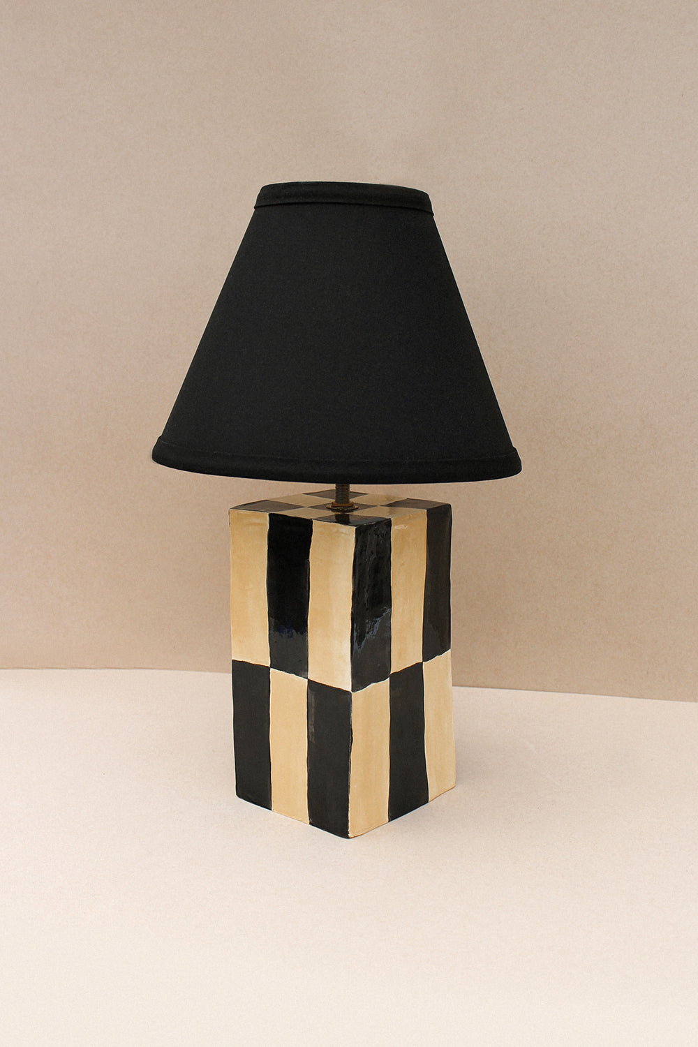 Socorro Lamp in Sissal/Negro Table Lamps