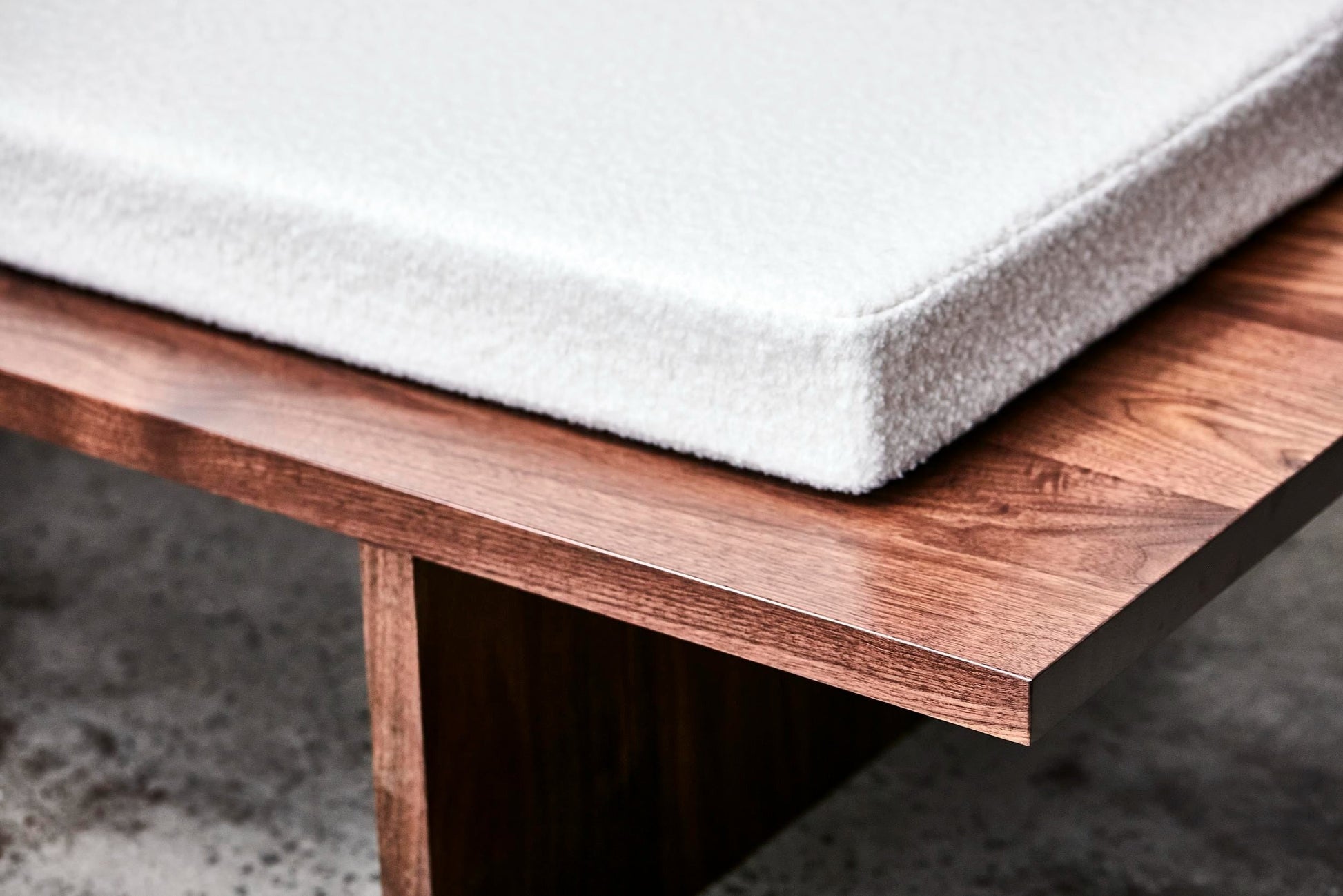 GB202 Daybed by Gregory Beson Beds