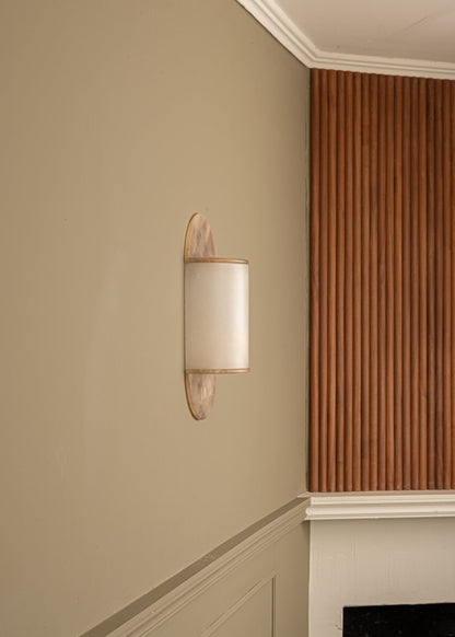 Pilolo Wall Light in Tobacco Alabaster by Simone & Marcel Sconces