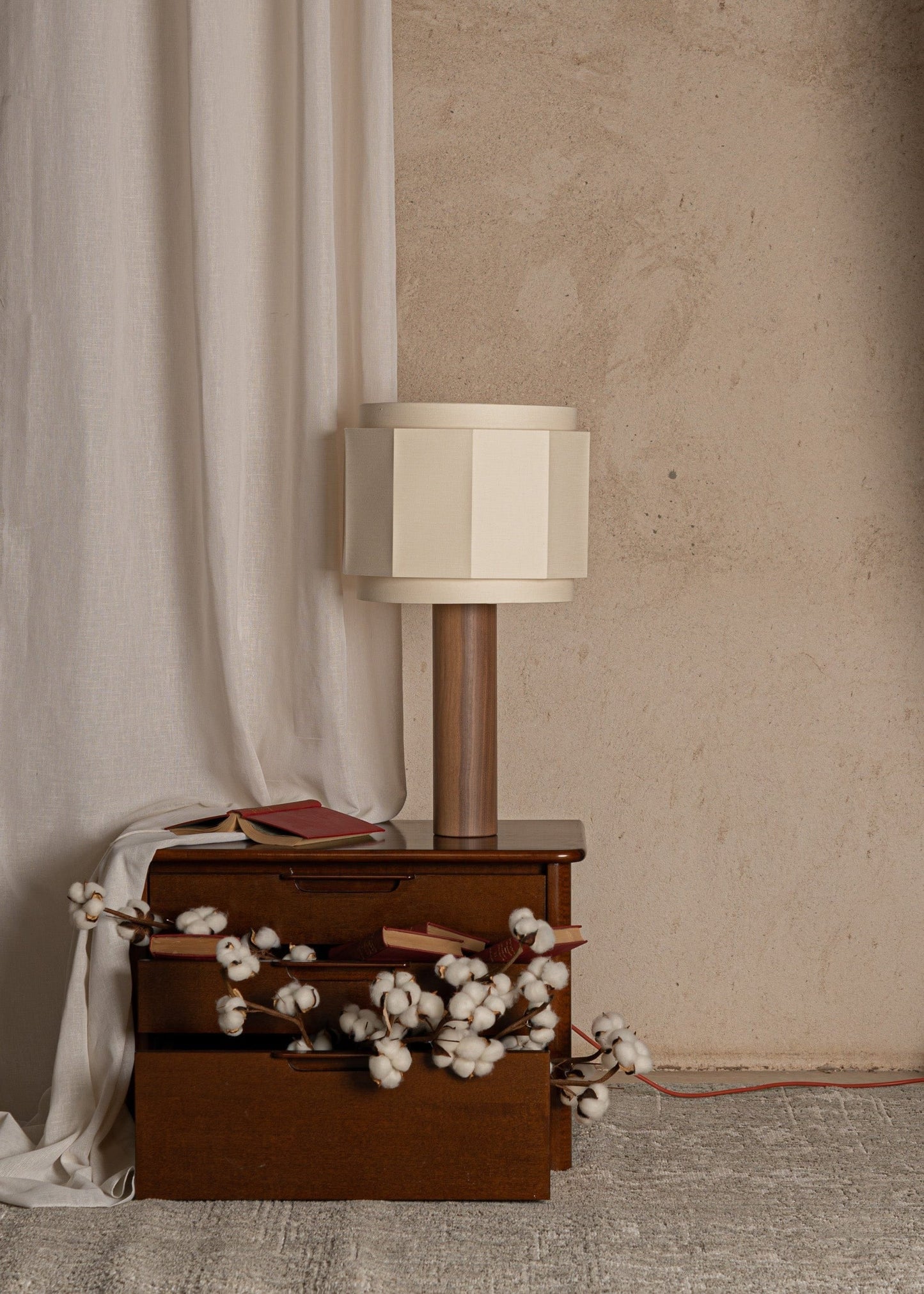 Pipo Okla Table Lamp - Walnut Wood Table & Task Lamps