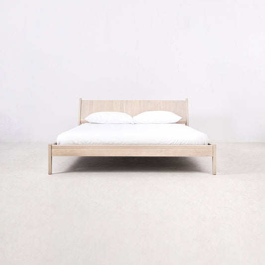 Plume Bed Beds in Nude