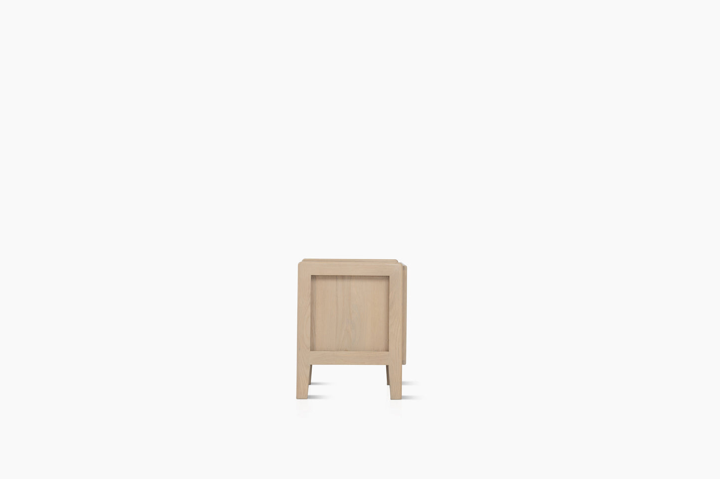Plume Nightstand Bedside Tables in Nude/18"