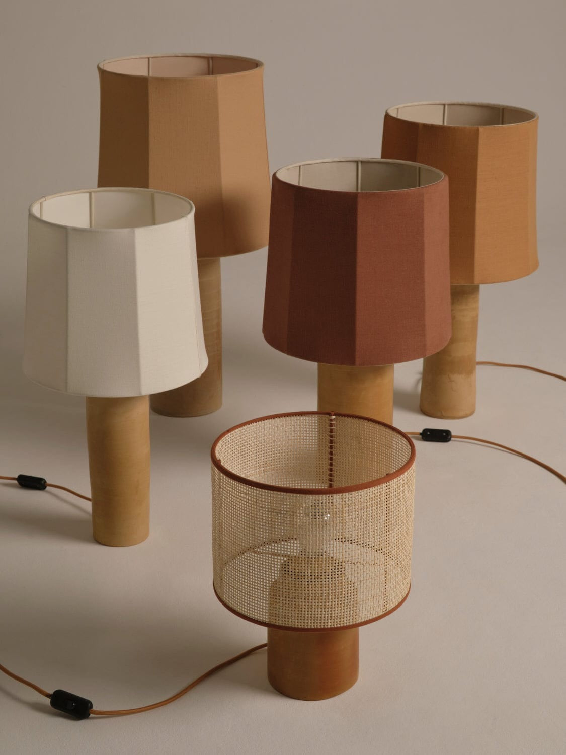 Sonora Linen Table Lamp in Caramel by Nassi Table Lamps