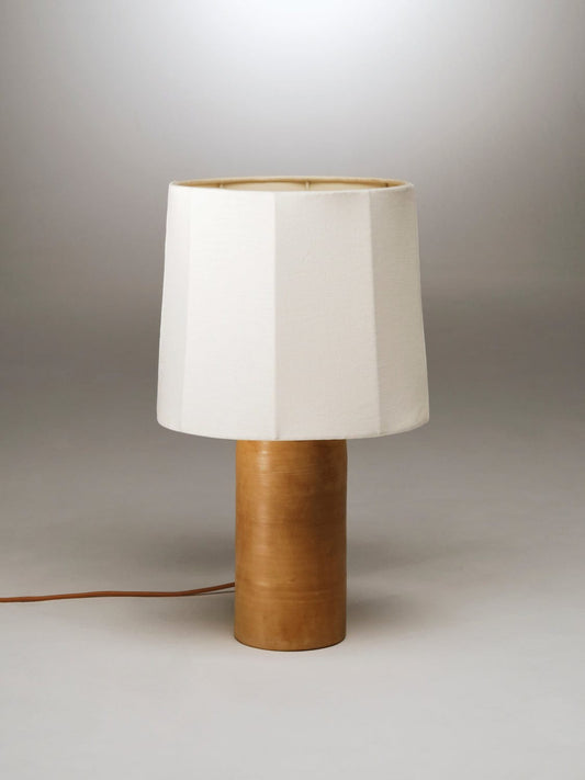 Sonora Linen Table Lamp in White by Nassi Table Lamps