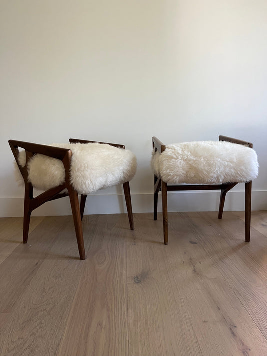 Vintage Pair of Walnut Stools Attr. to Gio Ponti 1950s Stools